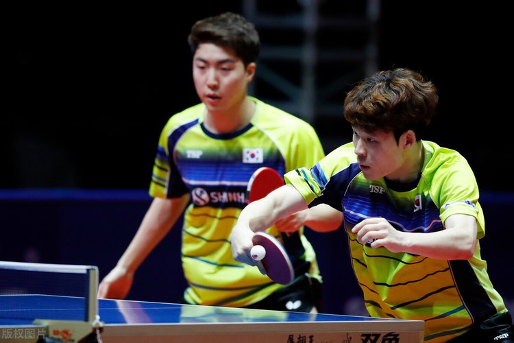 中途换帅的 中途换帅的