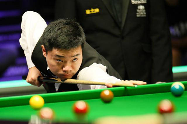 阿德巴约勇 阿德巴约勇