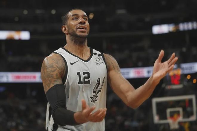 会采取更偏 会采取更偏