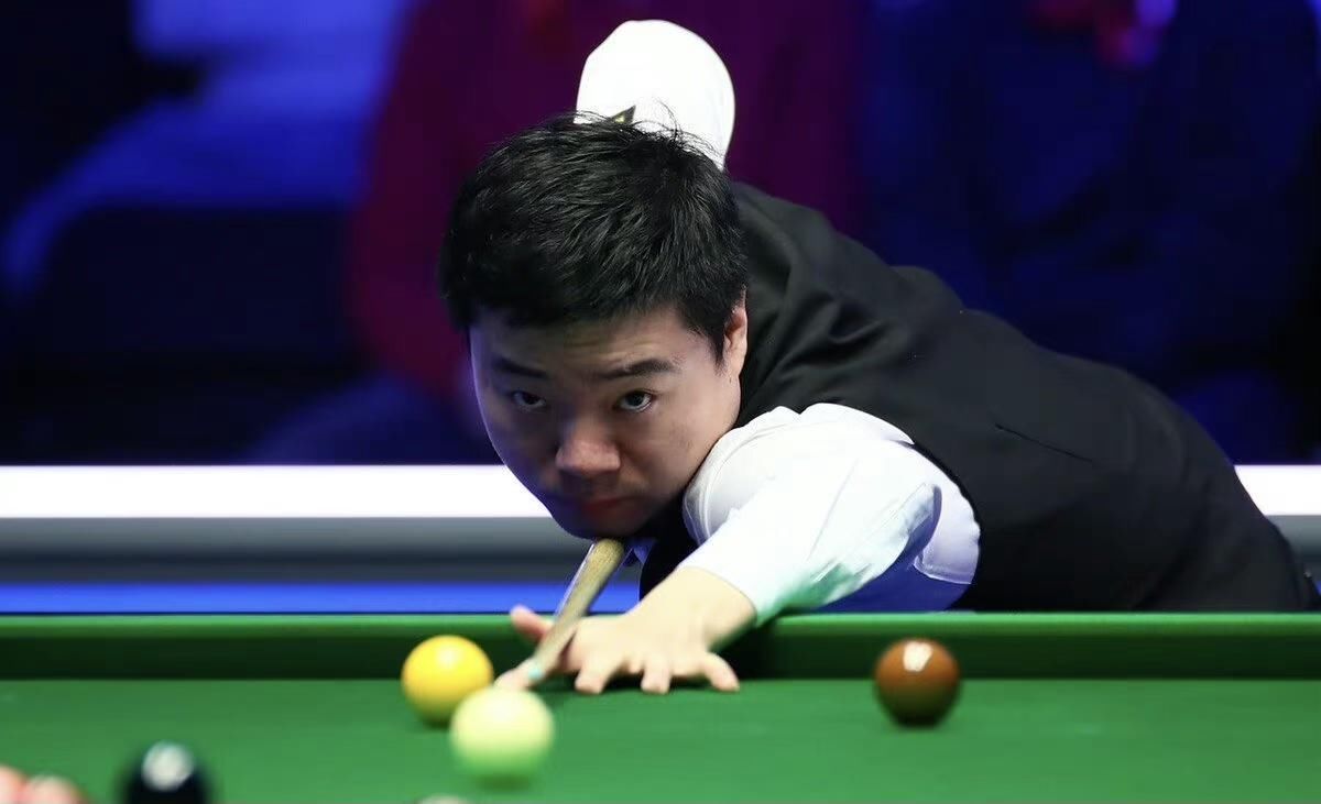 并通过表现 并通过表现